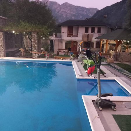 Willa Kuca Za Odmor Sa Bazenom Diva Grabovica Jablanica Zewnętrze zdjęcie